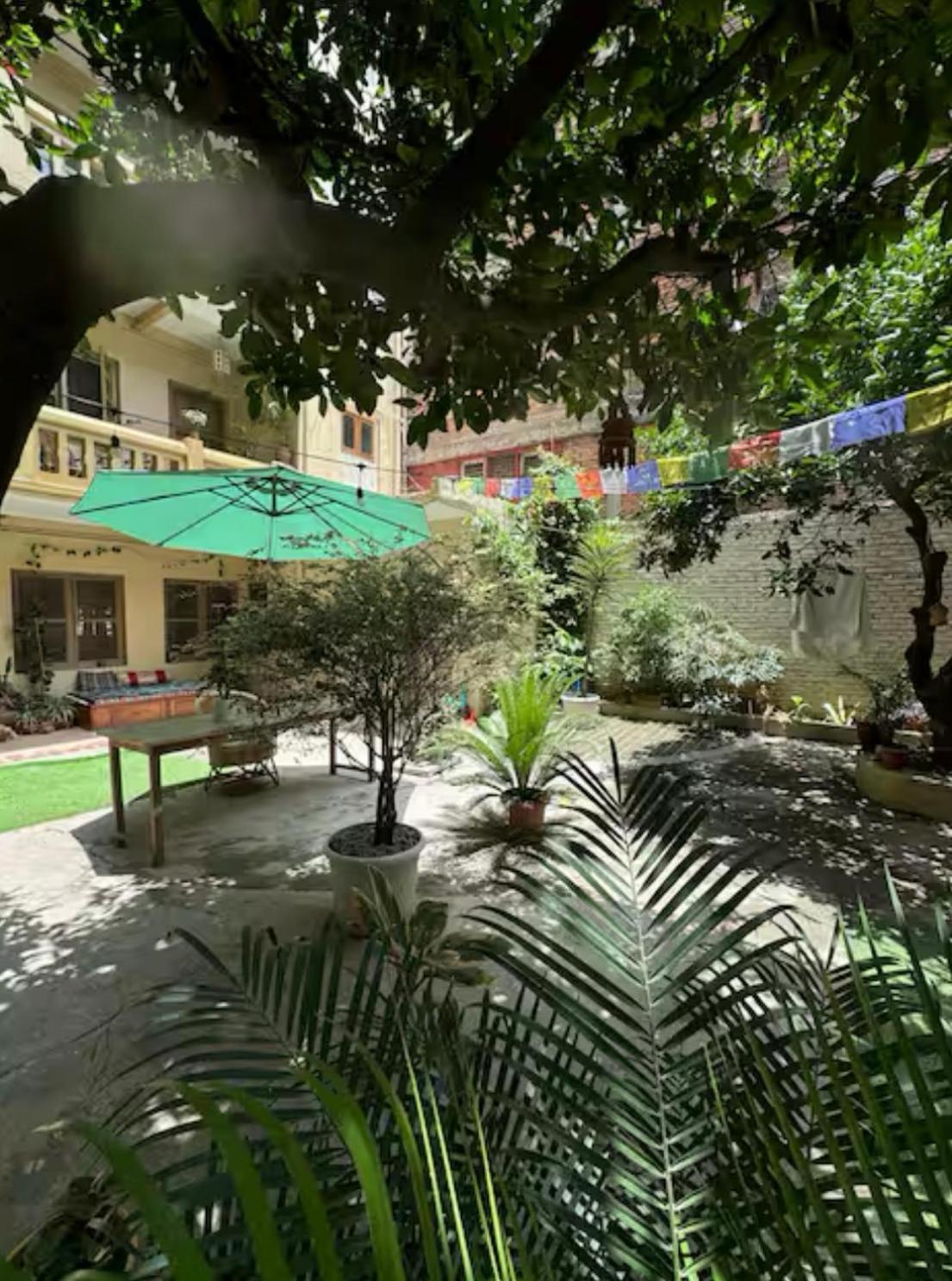 The Melo Pomelo Courtyard. Lägenhet Kathmandu Exteriör bild